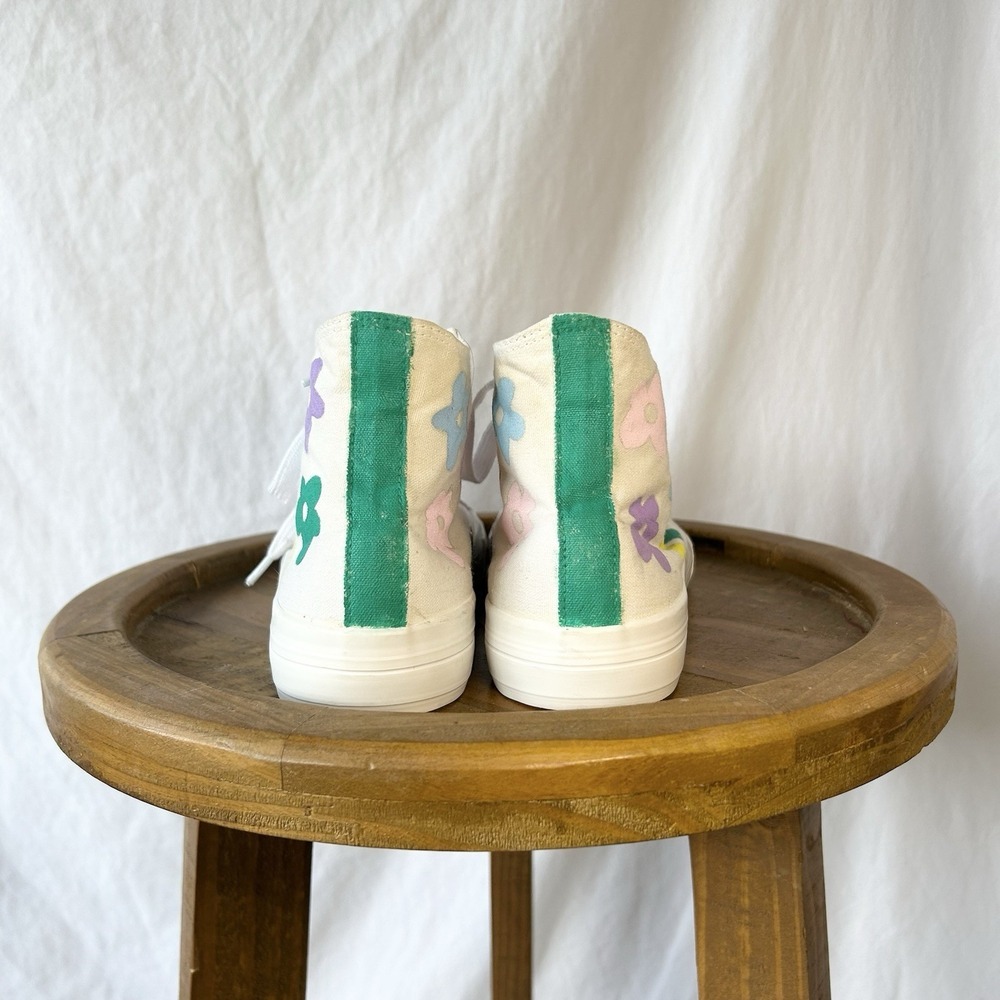 Hand-Painted Flower Power H&M High Tops | Size 7 Unique Funky & Fun - Picture 5 of 8